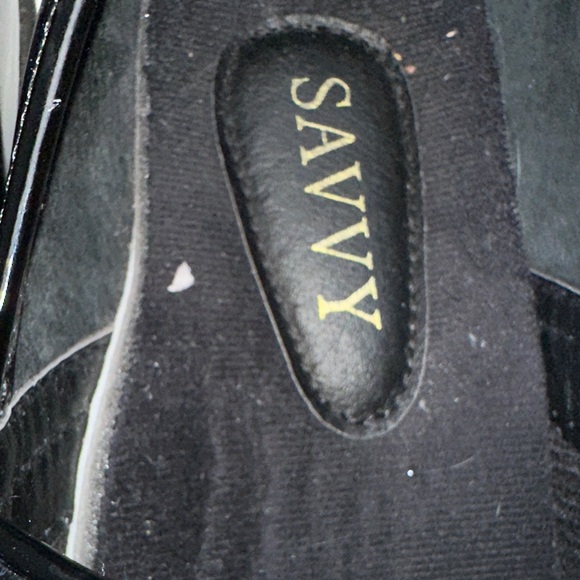 Savvy Women's Black and Blue Slip-resistant clogs sz 6 EUC - Picture 8 of 9